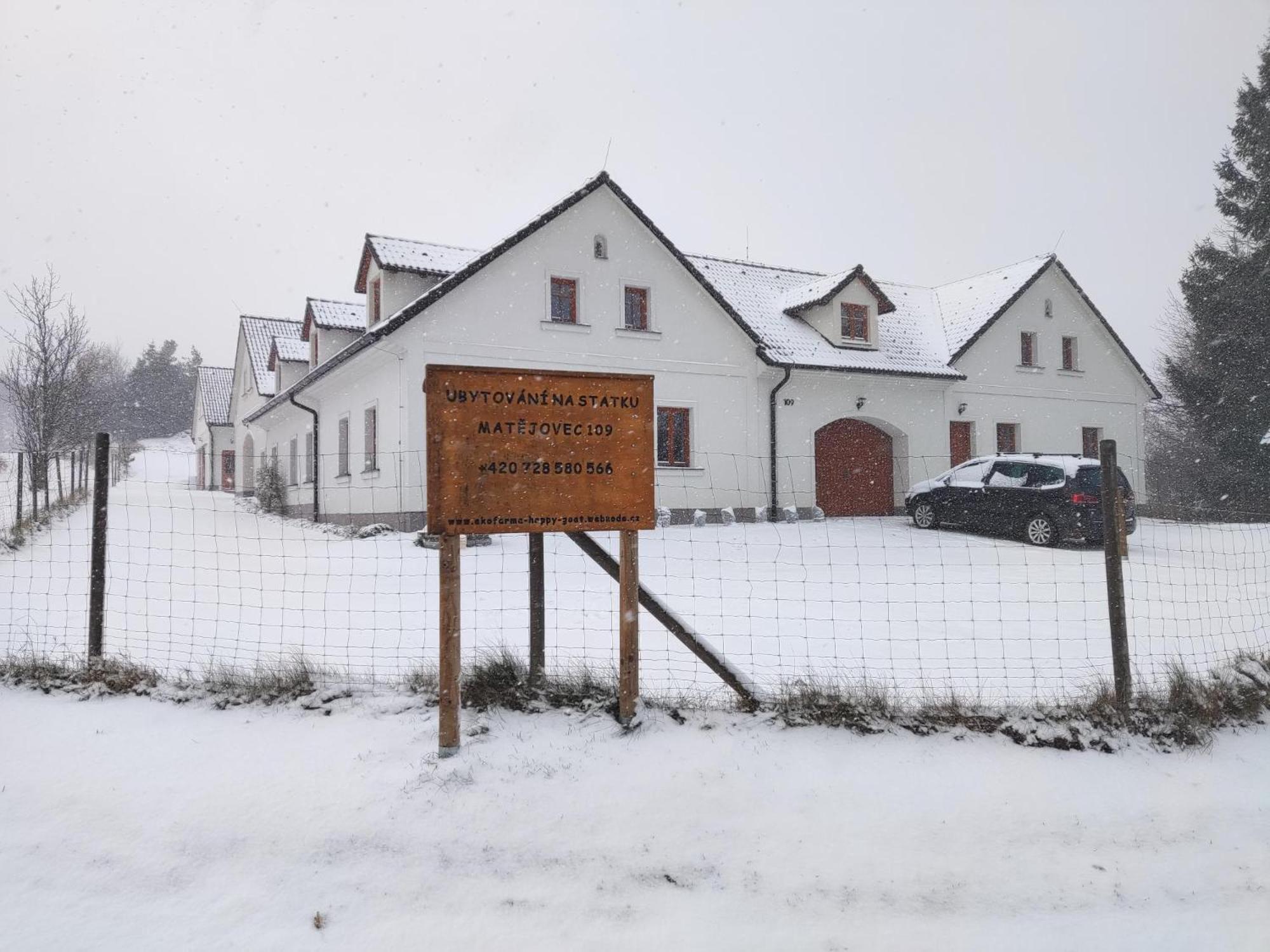 Matejovec 109 & Ubytovani Na Statku Český Rudolec Kültér fotó